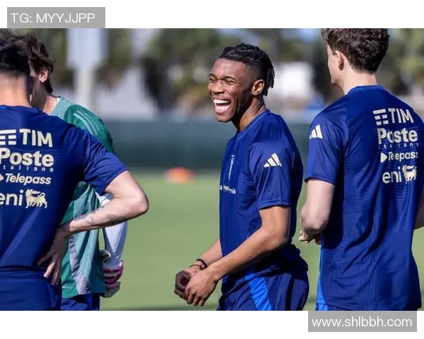 意大利18号足球明星的辉煌历程与未来展望揭秘